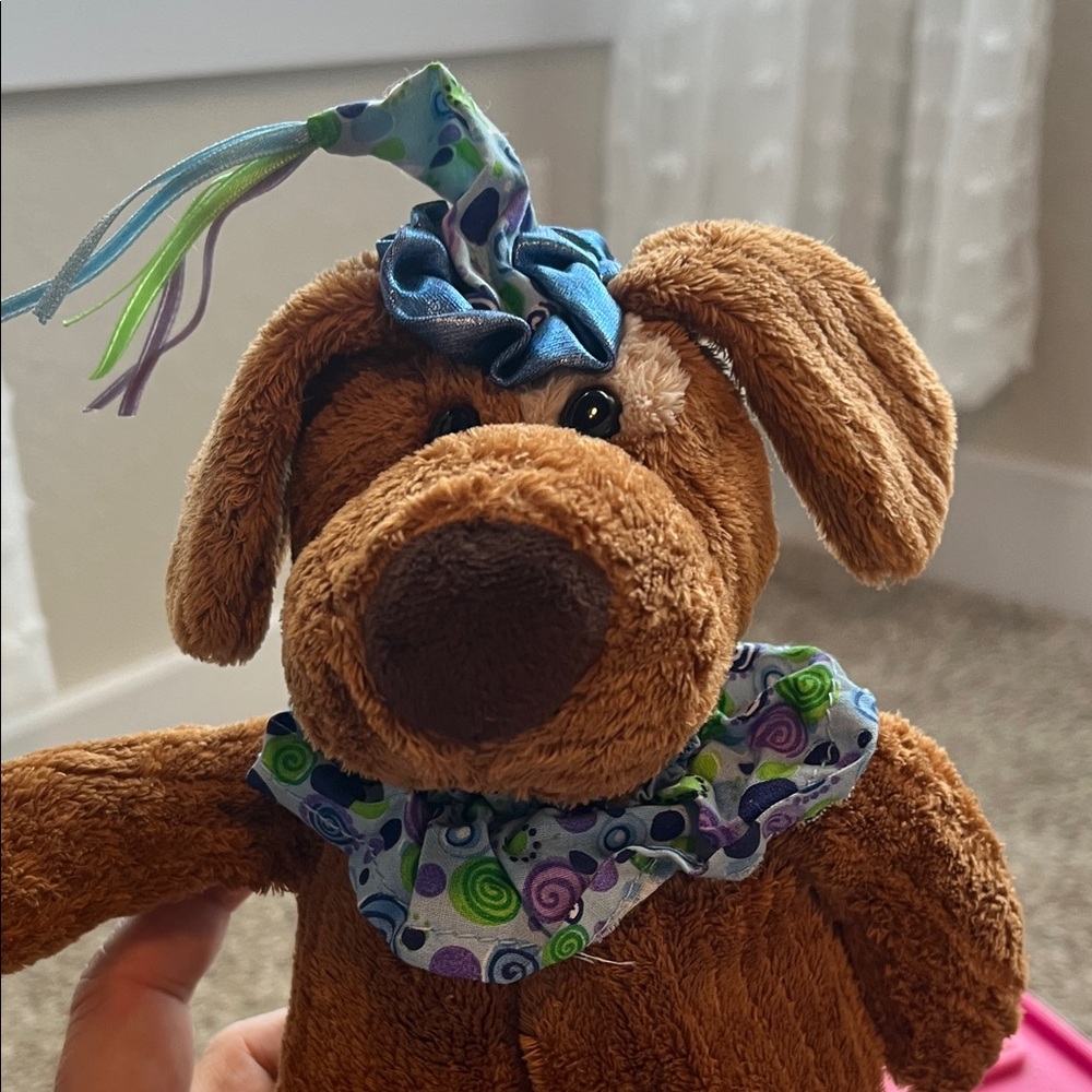 Animal Alley Toys R Us Vintage Brown Plush Dog with Blue and Green Hat